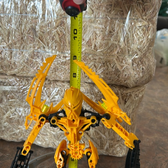 LEGO Bionicle vintage collectibles. Set of two - Picture 13 of 13